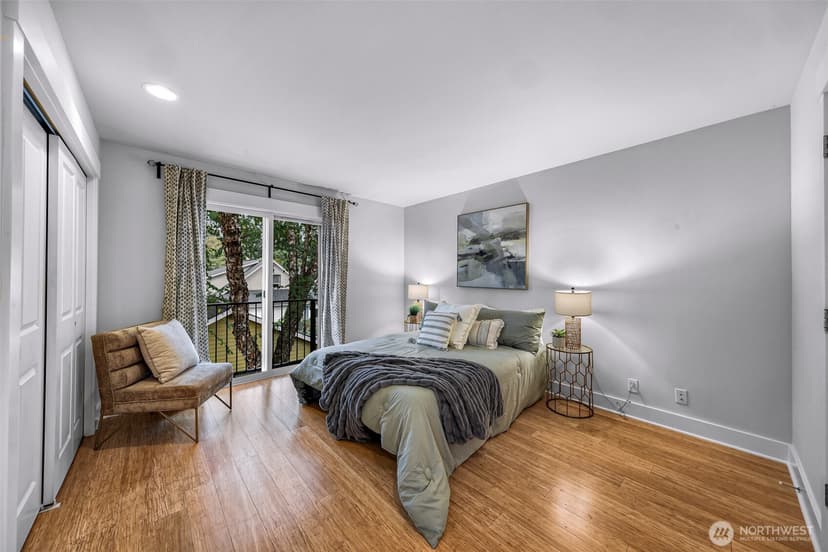 Property photo for 7019 Ravenna Avenue NE, Seattle photo 15