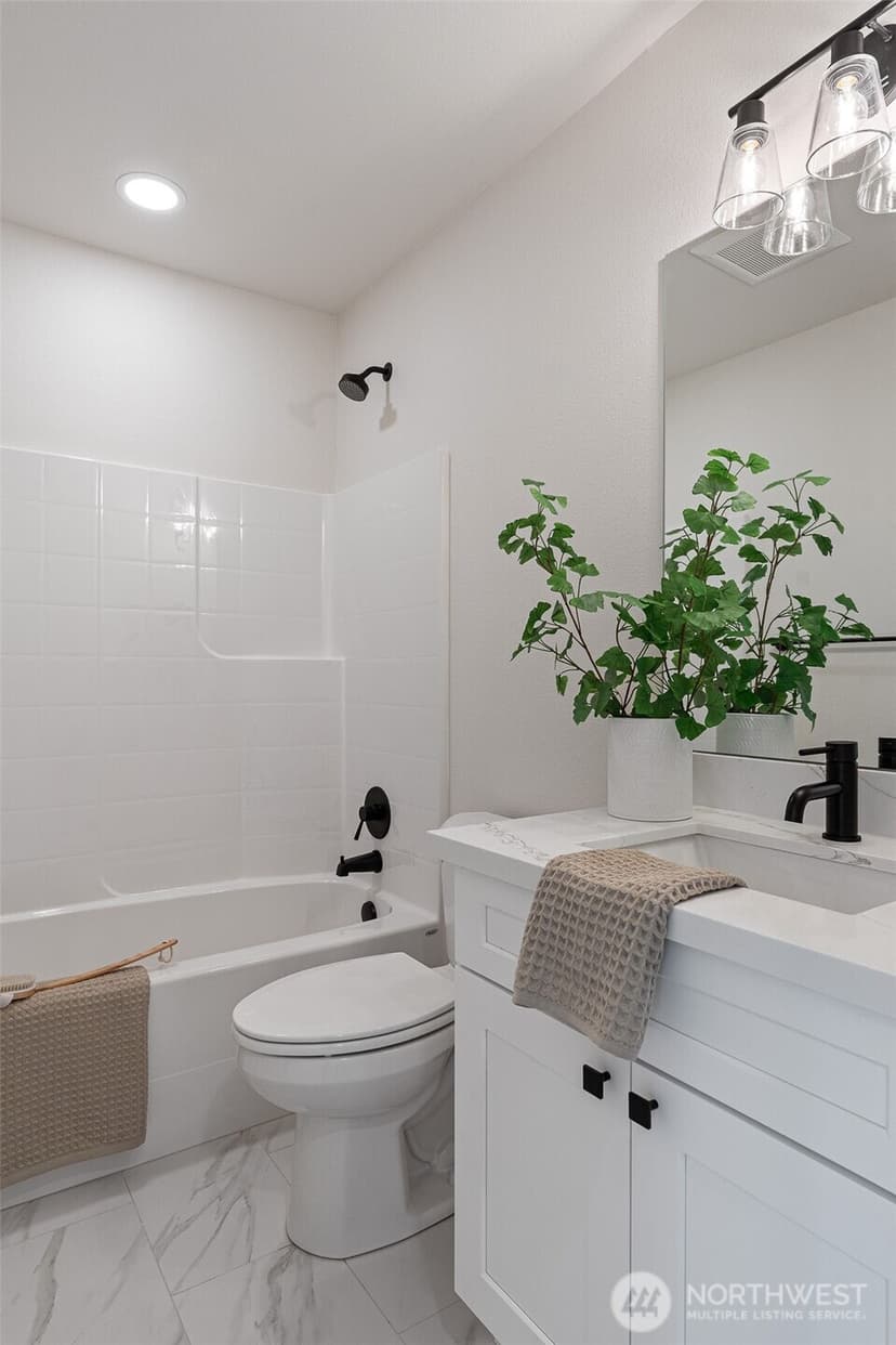 Property photo for 230 106th Street SW #A, Everett photo 13