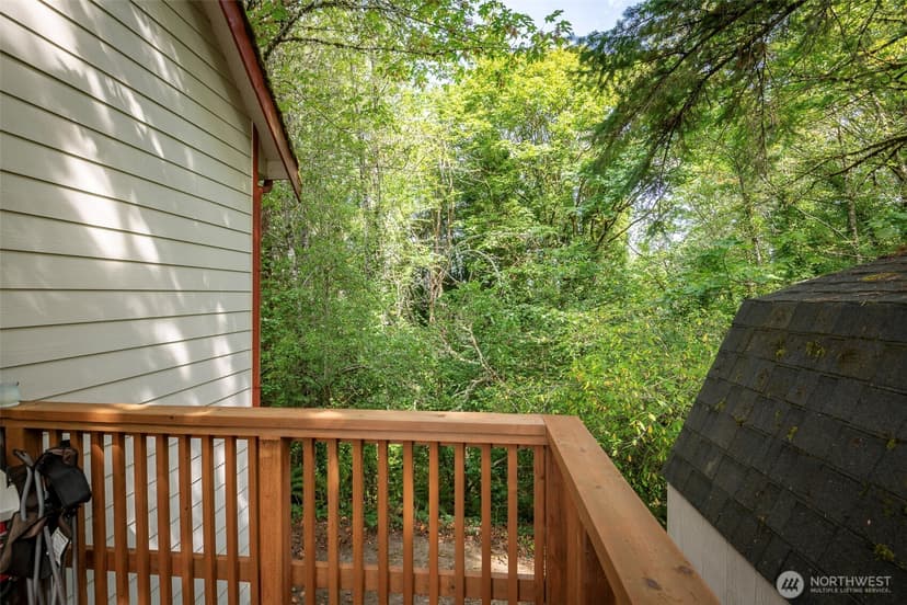 Property photo for 817 Kendall Street, Port Orchard photo 7