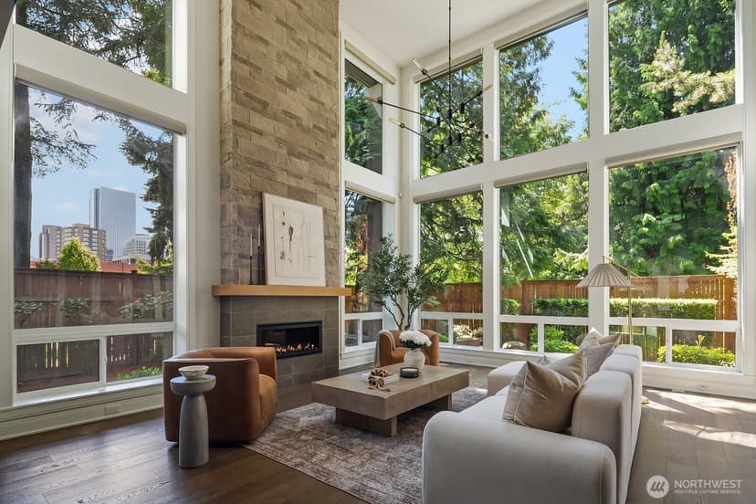 Property photo for 10856 NE 12th Street, Bellevue photo 4