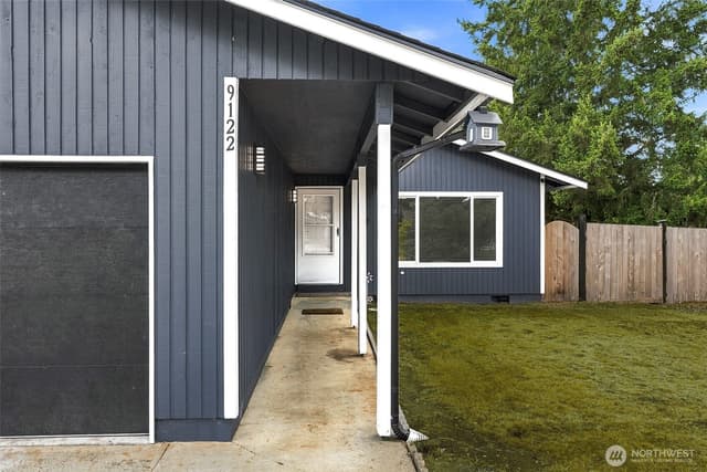 Property photo for 9122 159th Street E, Puyallup photo 3