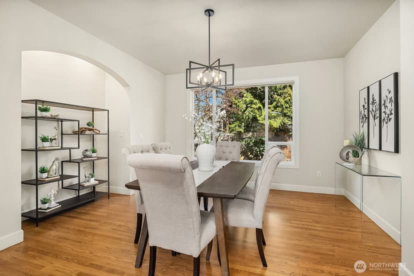 Property photo for 20522 NE 23rd Court, Sammamish photo 6