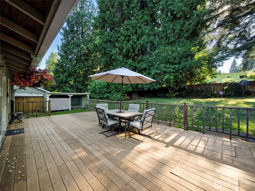 Property photo for 30443 3rd Avenue S, Federal Way photo 21