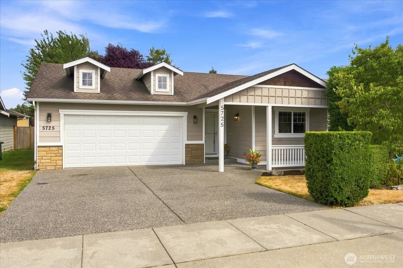 Property photo for 5725 121st Place NE, Marysville