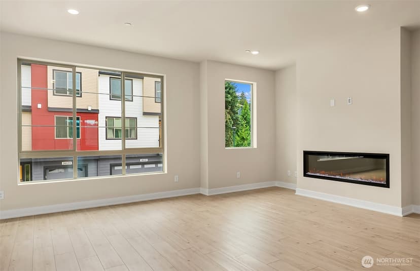 Property photo for 26536 NE 143rd Circle NE #32-B, Duvall photo 12