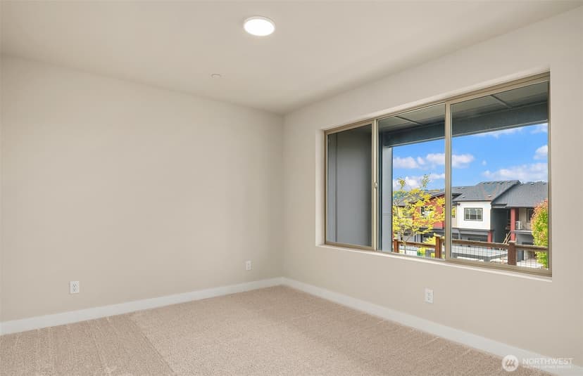 Property photo for 26536 NE 143rd Circle NE #32-B, Duvall photo 8