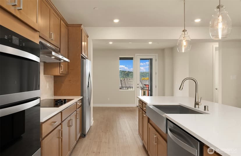 Property photo for 26536 NE 143rd Circle NE #32-B, Duvall photo 18
