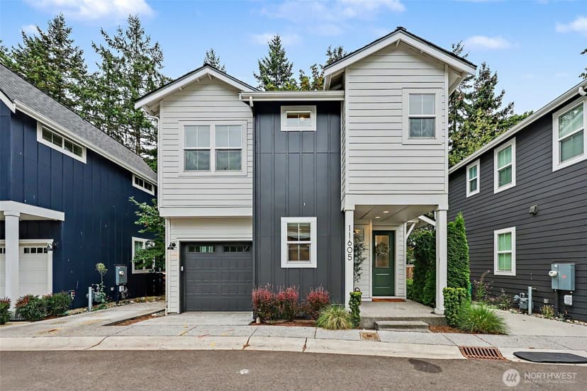 Property photo for 11605 NE 155th Street, Kirkland photo 2