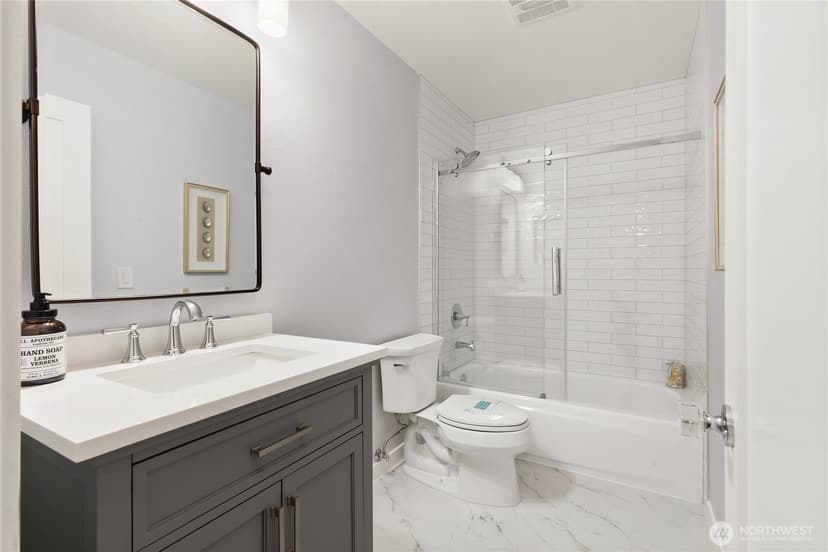 Property photo for 1518 NE 140th Street #C6, Seattle photo 27