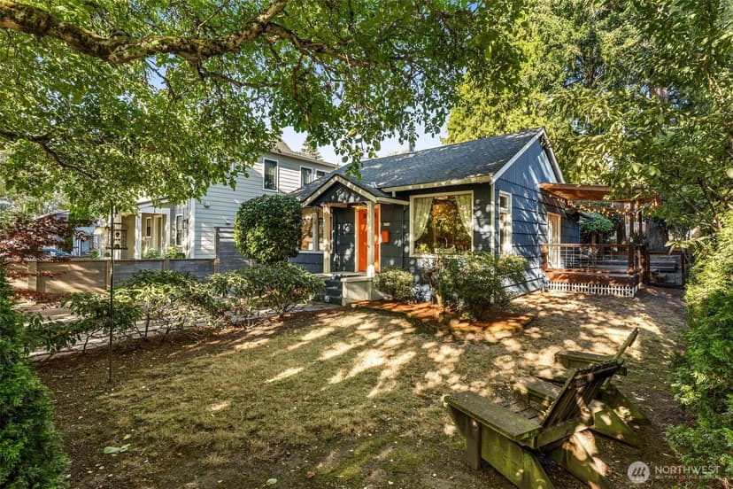 Property photo for 6516 41st Avenue SW, Seattle photo 3