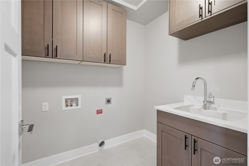 Property photo for 12229 NE 100th Street, Kirkland photo 28