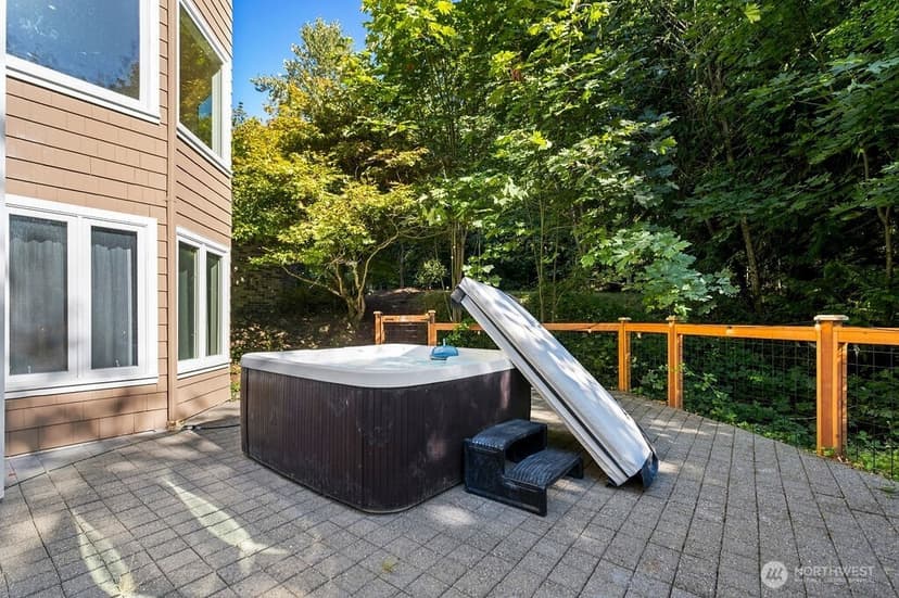 Property photo for 26020 SE Old Black Nugget Road, Issaquah photo 37