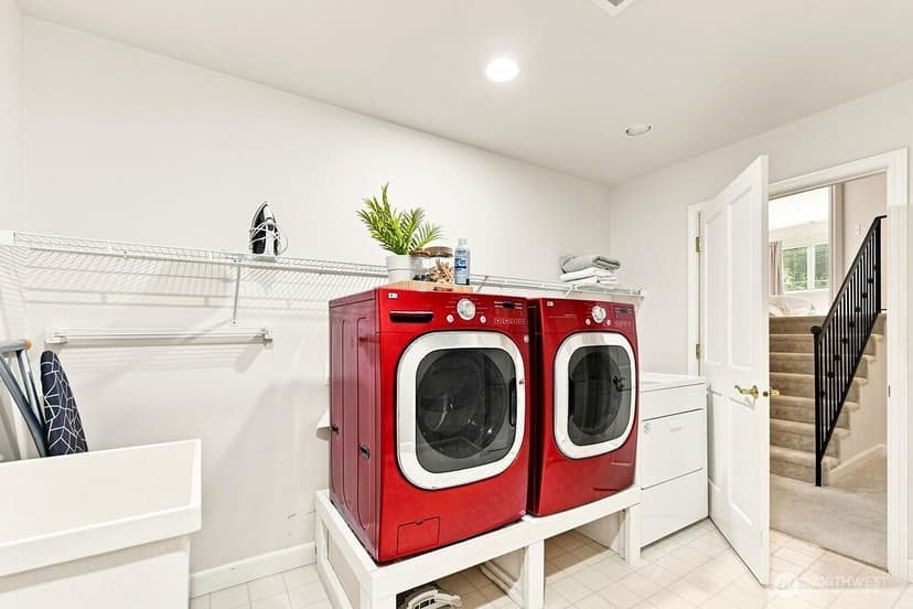 Property photo for 26020 SE Old Black Nugget Road, Issaquah photo 32