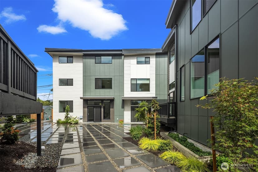 Property photo for 4106 30th Avenue S, Seattle photo 27
