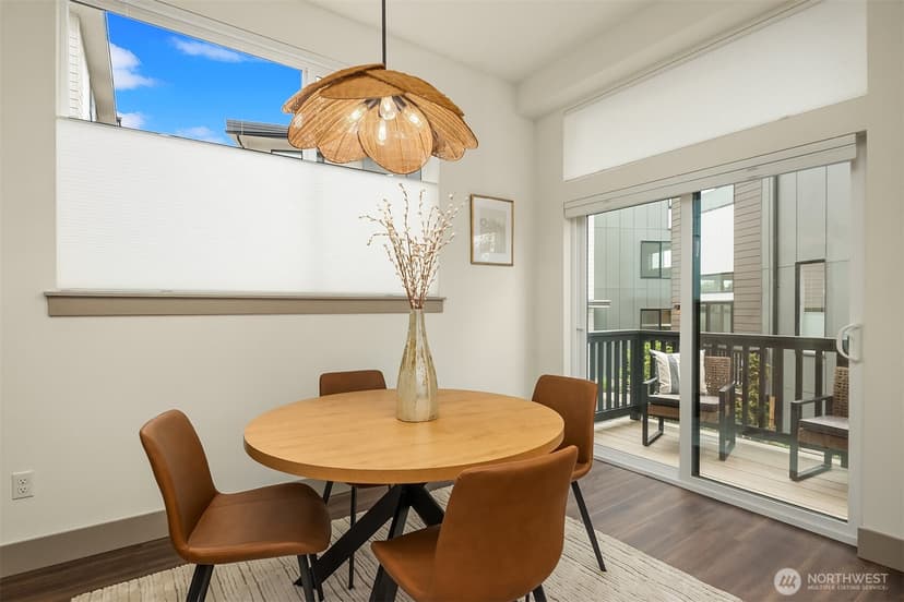 Property photo for 4106 30th Avenue S, Seattle photo 12