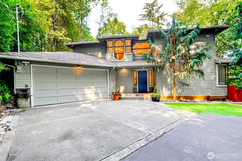 Property photo for 2308 NE 123rd Street, Seattle