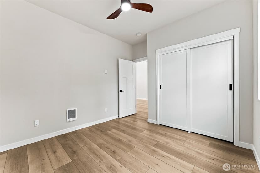 Property photo for 435 Orion Avenue SW, Ocean Shores photo 18