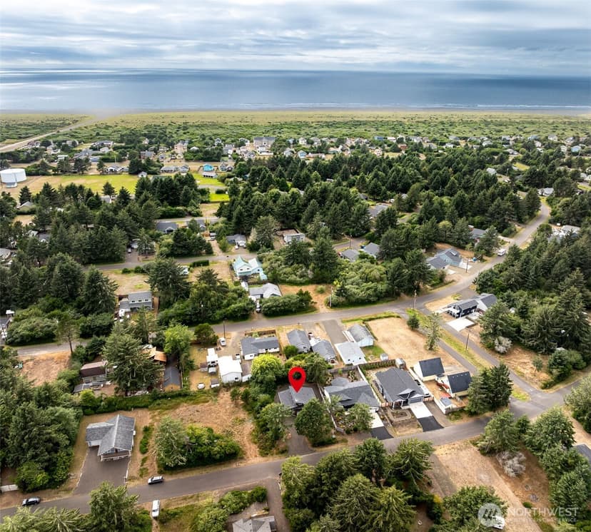 Property photo for 435 Orion Avenue SW, Ocean Shores photo 3