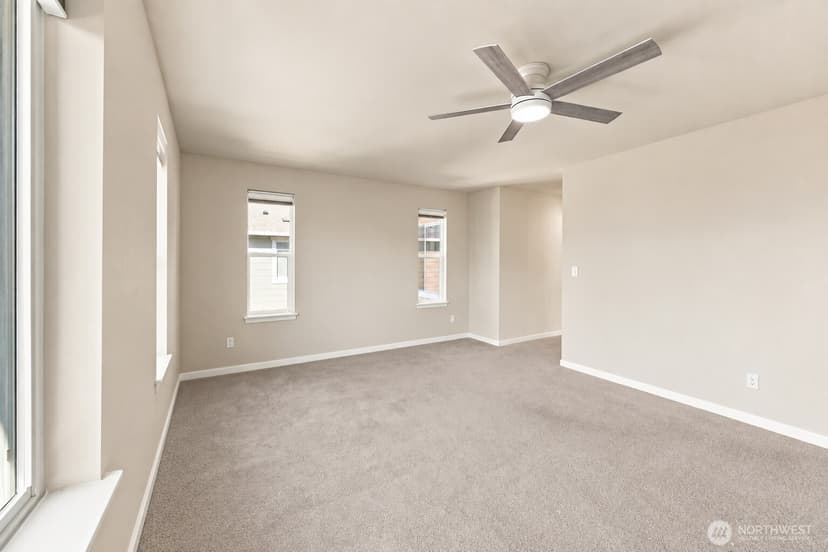 Property photo for 18817 Village Parkway E, Bonney Lake photo 15