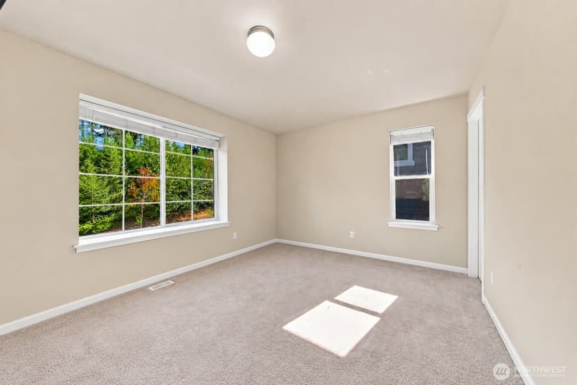 Property photo for 18817 Village Parkway E, Bonney Lake photo 19