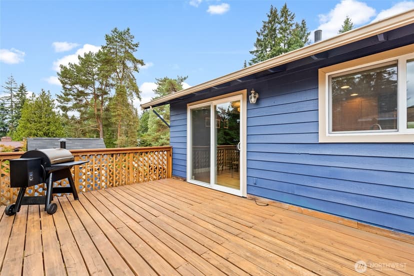 Property photo for 14859 NE 13th Street, Bellevue photo 29