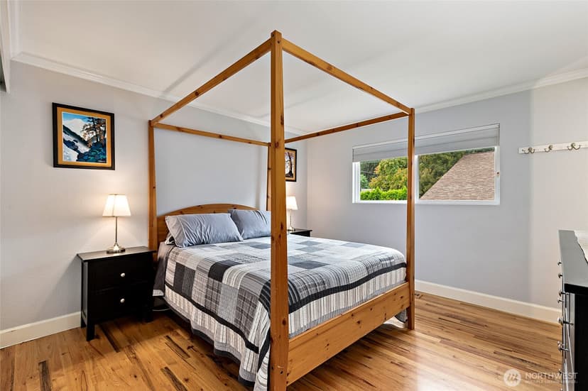 Property photo for 14859 NE 13th Street, Bellevue photo 16