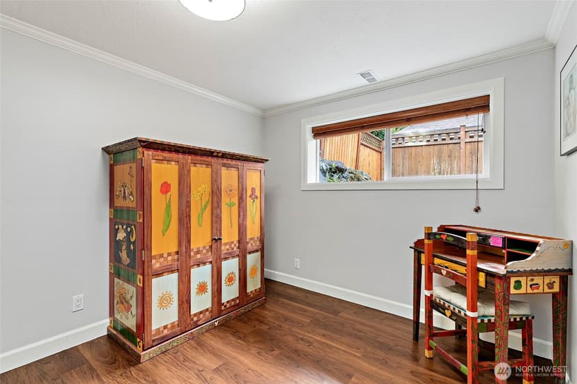 Property photo for 14859 NE 13th Street, Bellevue photo 25