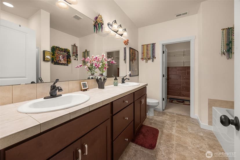 Property photo for 13914 North Pointe Circle #C, Mill Creek photo 19