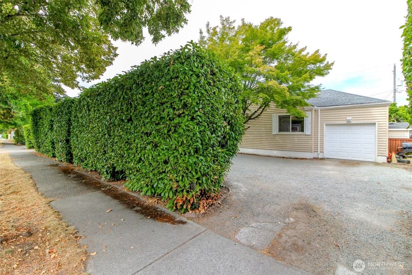 Property photo for 6013 35th Avenue SW, Seattle photo 5
