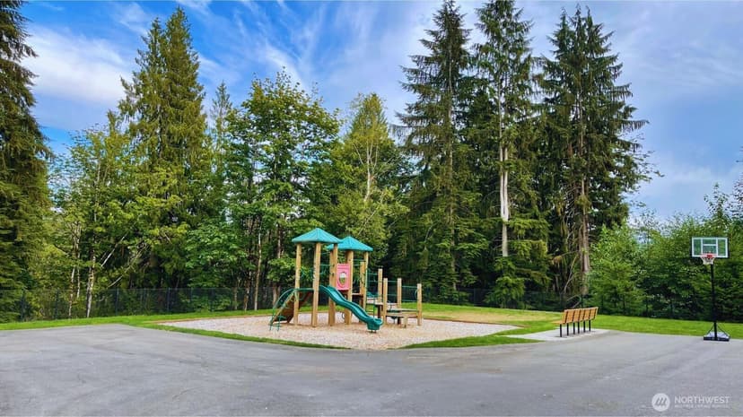 Property photo for 9901 13th Street SE, Lake Stevens photo 33