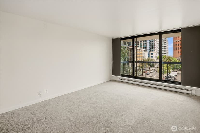 Property photo for 2100 3rd Avenue #602, Seattle photo 15