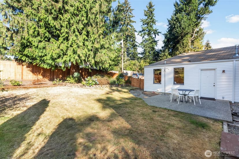 Property photo for 16025 10th Ave NE, Shoreline photo 26