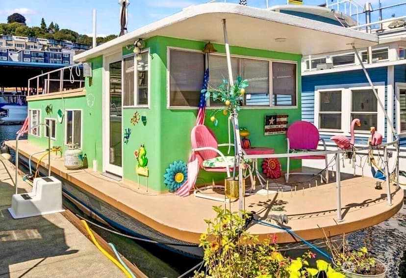 Property photo for 2536 Westlake Avenue N, Seattle