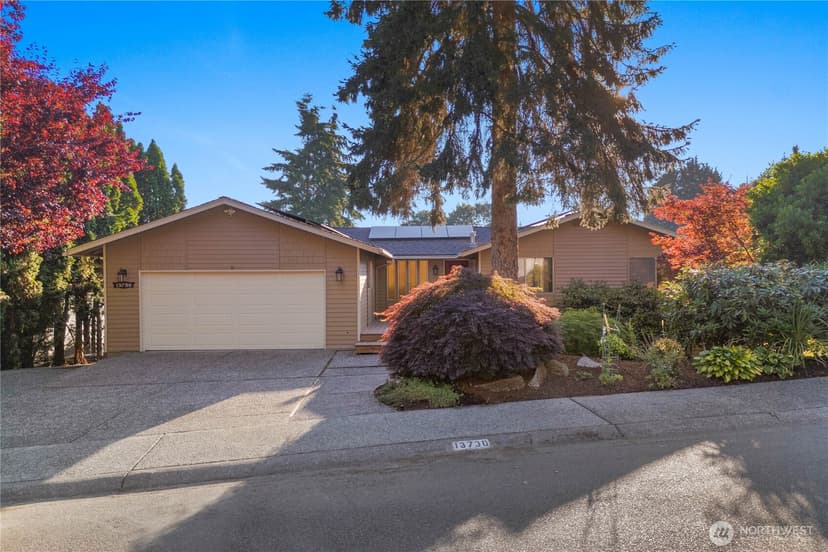 Property photo for 13730 SE 23rd Lane, Bellevue photo 31