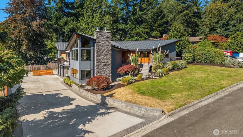 Property photo for 7017 165th Place SW, Edmonds photo 29