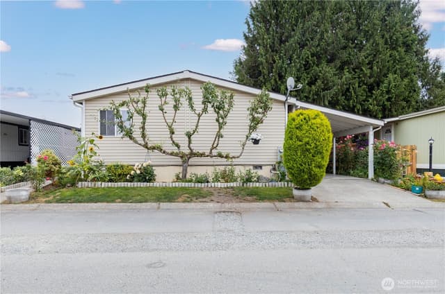 Property photo for 607 SE 37th Street #94, Auburn