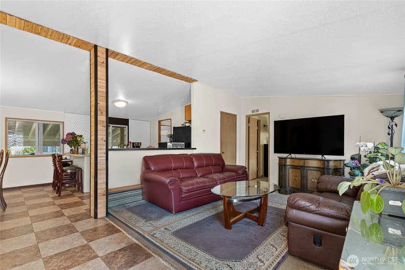 Property photo for 607 SE 37th Street #94, Auburn photo 16