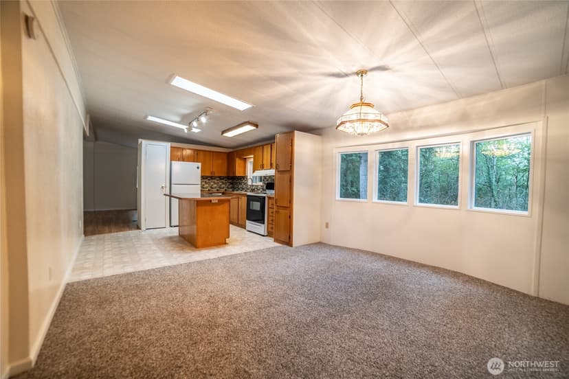 Property photo for 9251 Olalla Valley Road SE, Port Orchard photo 18