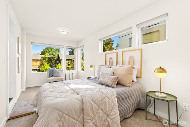 Property photo for 1549 NW 61st Street #A, Seattle photo 3