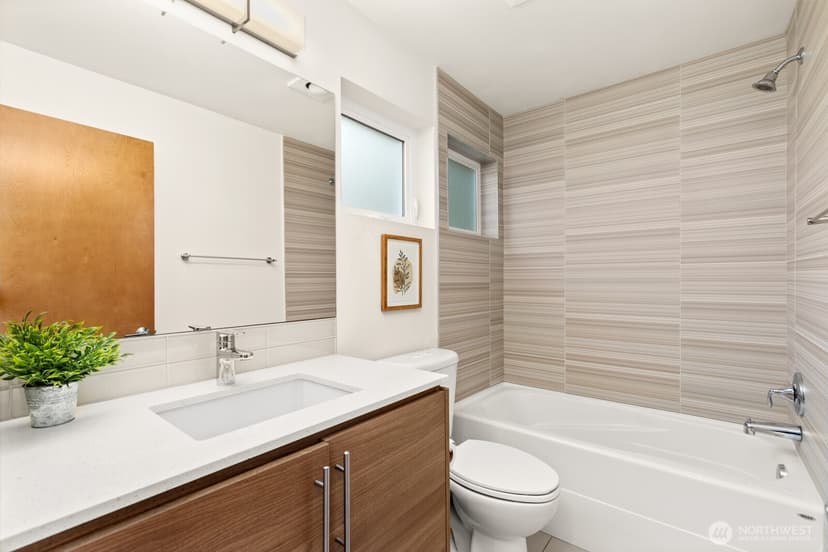 Property photo for 1549 NW 61st Street #A, Seattle photo 15
