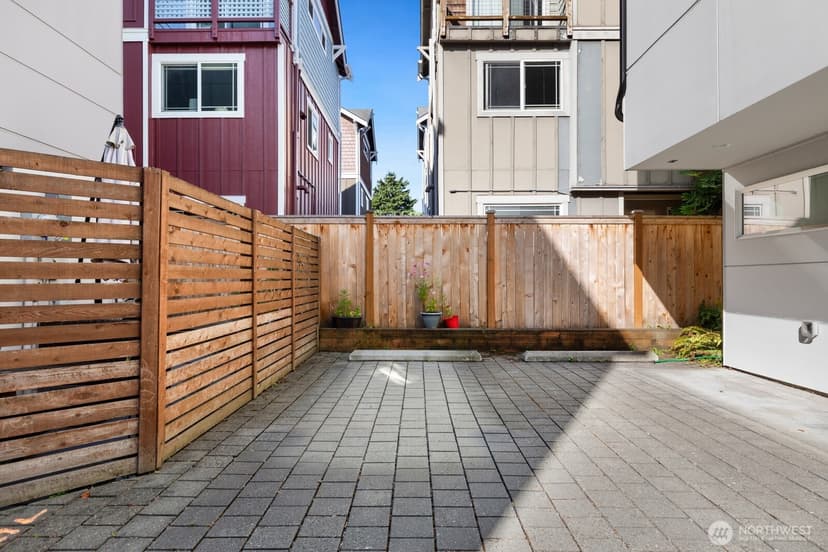 Property photo for 1549 NW 61st Street #A, Seattle photo 17
