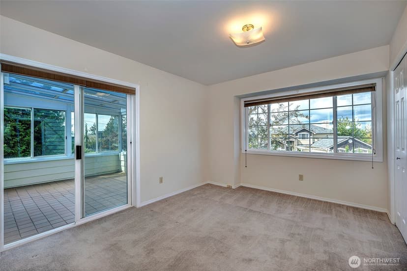 Property photo for 637 Washington Place SW, Mukilteo photo 20