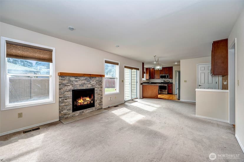 Property photo for 637 Washington Place SW, Mukilteo photo 13