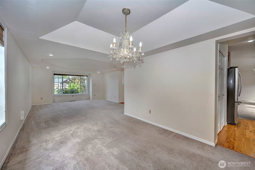 Property photo for 637 Washington Place SW, Mukilteo photo 8