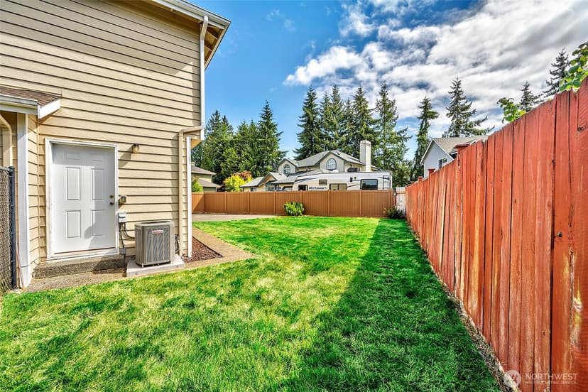 Property photo for 637 Washington Place SW, Mukilteo photo 26
