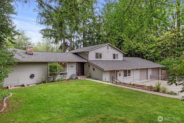 Property photo for 17632 SE 123rd Place, Renton photo 2