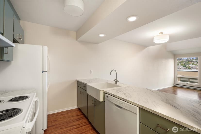 Property photo for 3609 14th Avenue W #208, Seattle photo 6