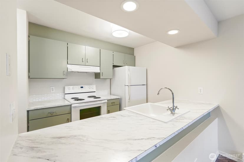 Property photo for 3609 14th Avenue W #208, Seattle photo 8