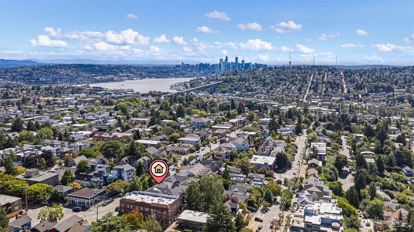 Property photo for 4423 Phinney Avenue N #F, Seattle photo 30
