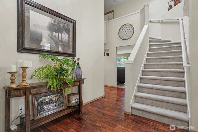 Property photo for 9805 76th Street SW, Lakewood photo 5